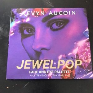 Kevyn Aucoin Jewel Pop face and eye palette